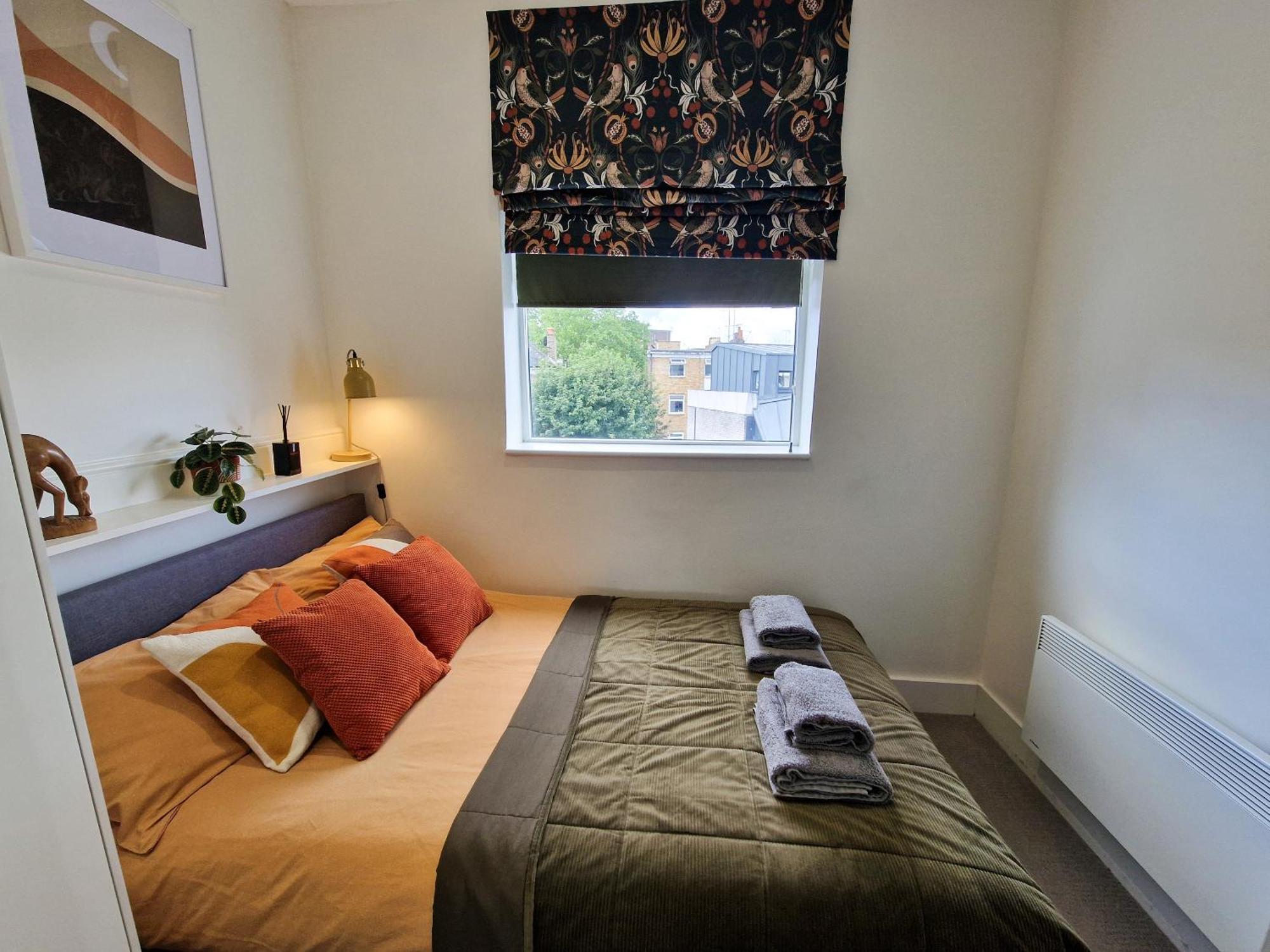 1-Bed Apartment, Close To Kensington Olympia With Free Wi-Fi & Netflix Λονδίνο Εξωτερικό φωτογραφία