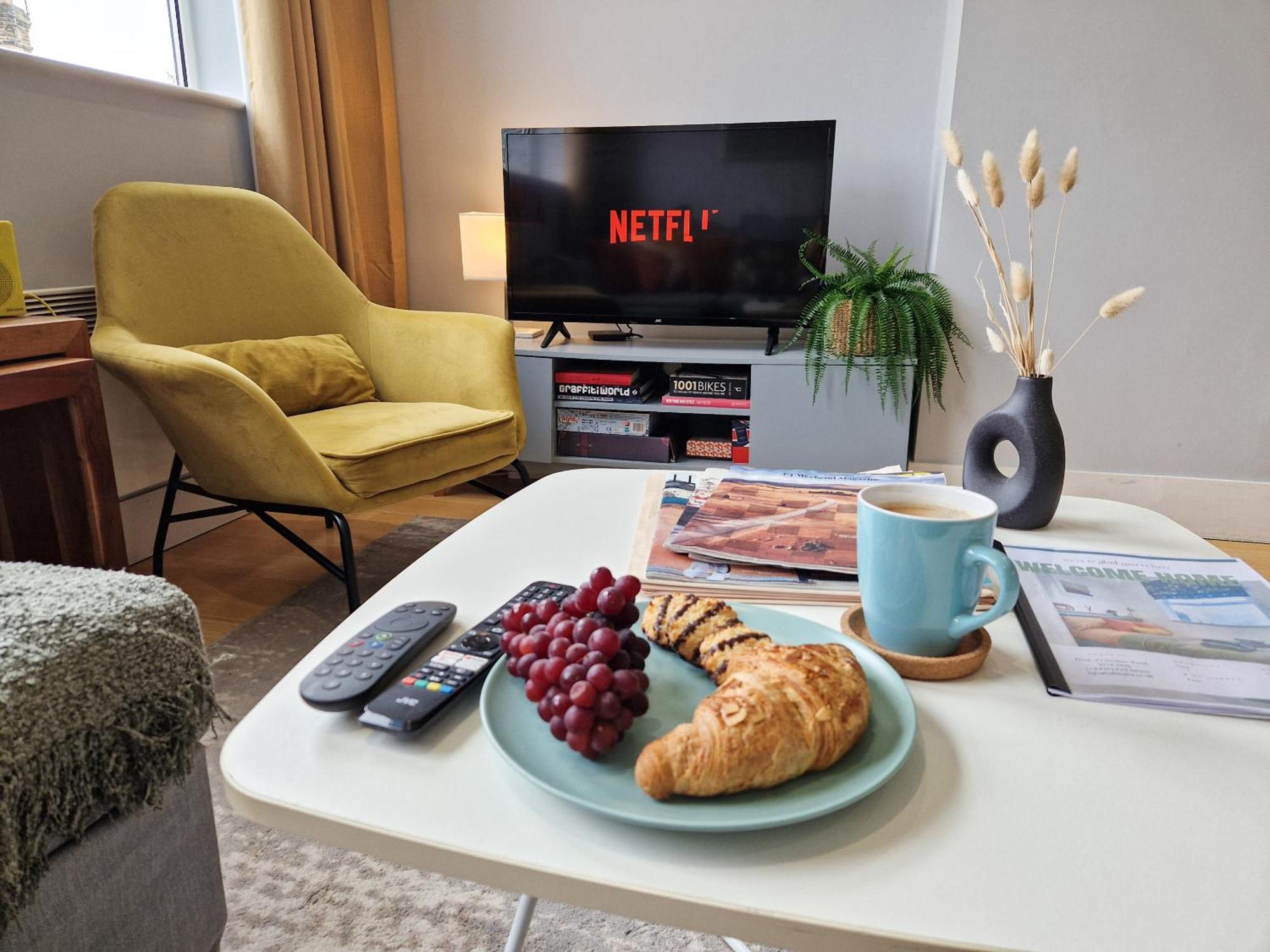1-Bed Apartment, Close To Kensington Olympia With Free Wi-Fi & Netflix Λονδίνο Εξωτερικό φωτογραφία
